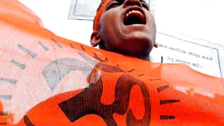 Bajrang Dal Asks Garba and Dandiya Organisers to Check Aadhaar on Entry to Keep out 'Non-Hindus'