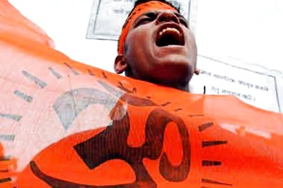 Bajrang Dal Asks Garba and Dandiya Organisers to Check Aadhaar on Entry to Keep out 'Non-Hindus'