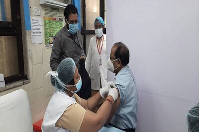 DU VC Gets Vaccinated for COVID-19, Urges Faculty, Students to Get the Jab