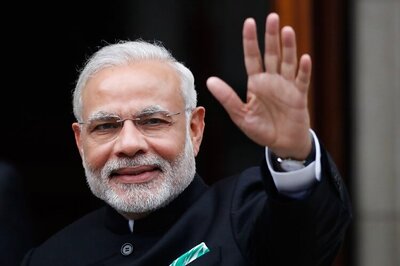 Narendra Modi continues rock-star US tour with Facebook town hall