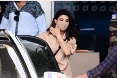 Jacqueline Fernandez Stopped at Mumbai Airport, ED to Question Her in Sukesh Chandrashekhar Case