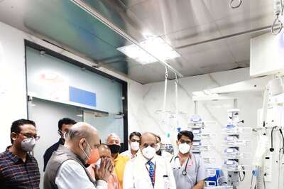 Amit Shah Visits Kalyan Singh at Lucknow Hospital to Enquire About His Health
