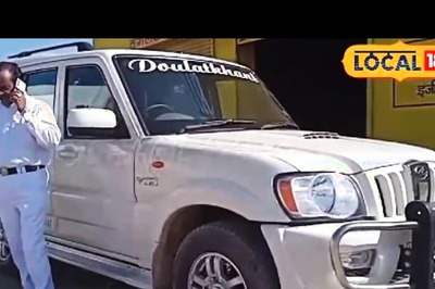 This Rajasthan Man Is Seen Only In All-White Attire, His Fashion Statement Is Now Viral
