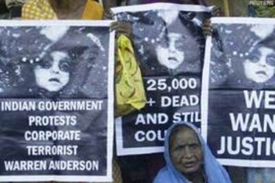 US denies link between Bhopal leak and aid issue