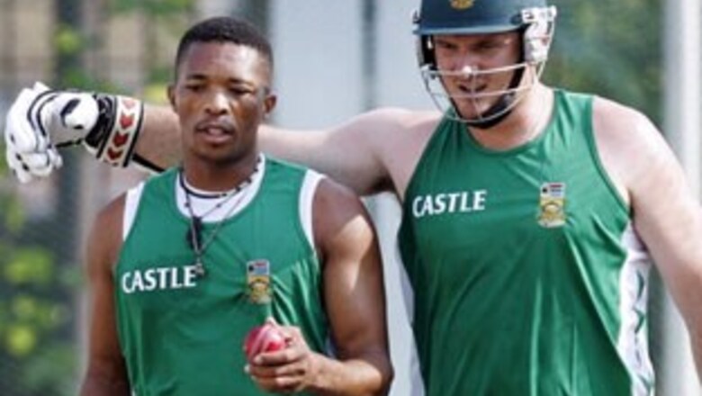 T20: De Villiers stars in SA's 130-run win | Live score