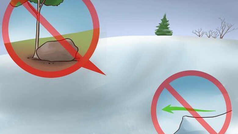 How to Keep Kids Safe when Sledding
