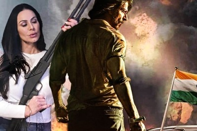 Shah Rukh Khan: Adult Film Star Kendra Lust Shares Fan-Made Pathaan Poster on SRK'S Birthday, See Pic