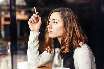Cigarette Smoking May Damage Mental Health Too