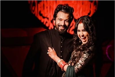 Kamya Panjabi, Shalabh Dang Look Royal at Their Wedding Reception Ceremony, See Pics and Videos