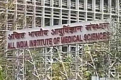 AIIMS student, St Stephen's teacher commit suicide