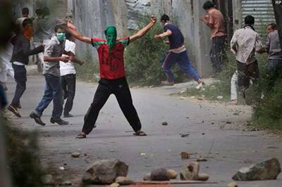 CCS to review Army's special powers in Kashmir