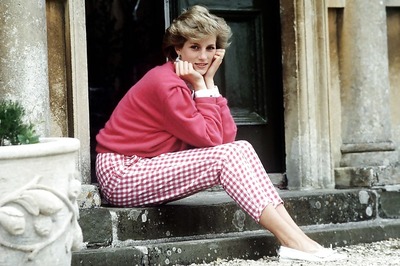 Dozens of Items Linked to Princess Diana Hit Auction Block