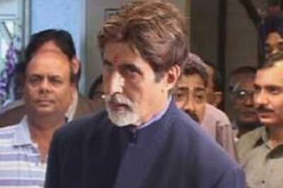 Dr Amitabh Bachchan wows Britons