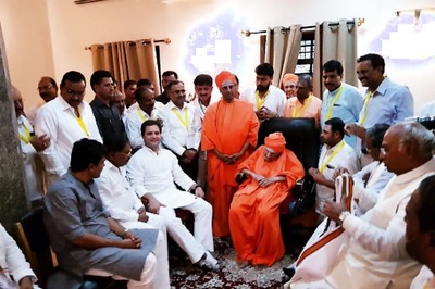 The 111-Year-Old Lingayat Seer Everyone Wants to Meet in Karnataka During Elections