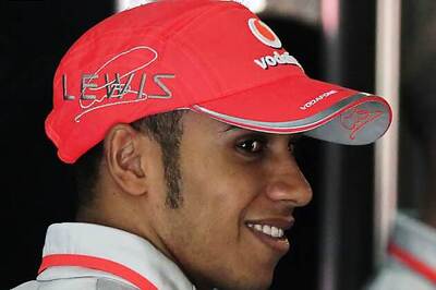 Hamilton takes Canadian GP pole