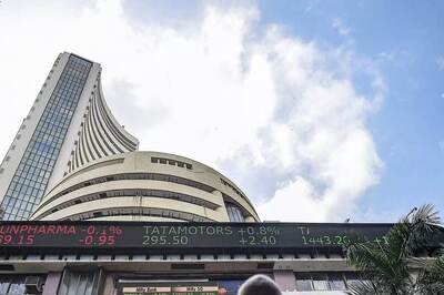 Stock Market Updates: Sensex, Nifty Trade Marginally Lower; Banking Stocks Drag