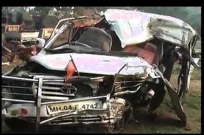 Jeep overturns near Mumbai-Pune Expressway, 7 dead