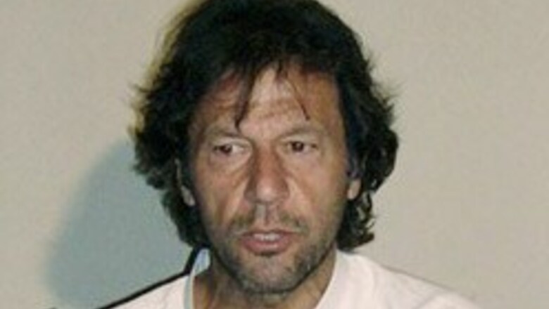 Musharraf frees Imran, thousands of critics