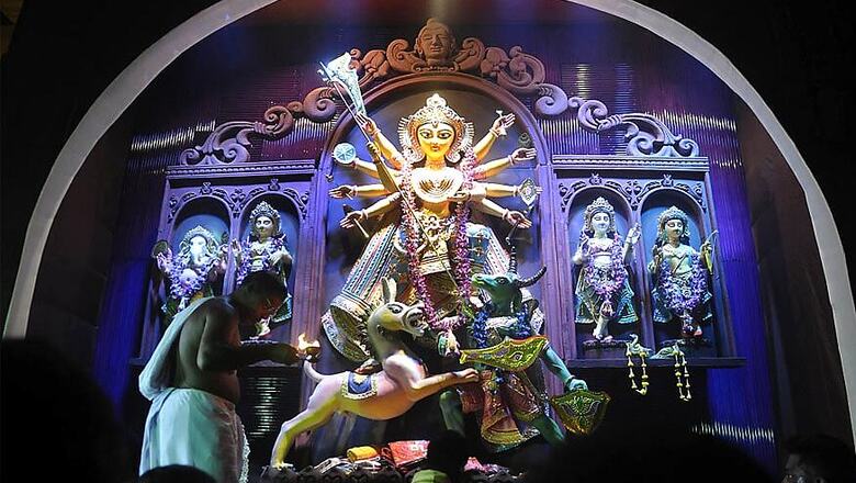 Kolkata Ready For Maiden Durga Puja Immersion Carnival