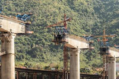 Laos Finds Itself Deep in China’s Debt Trap Amid Signs of Economic Collapse