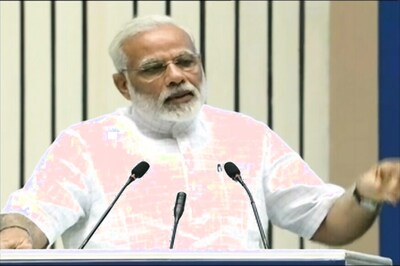 LIVE: Do We Have the Right to Chant Vande Mataram, PM Narendra Modi Asks During Tribute to Swami Vivekananda