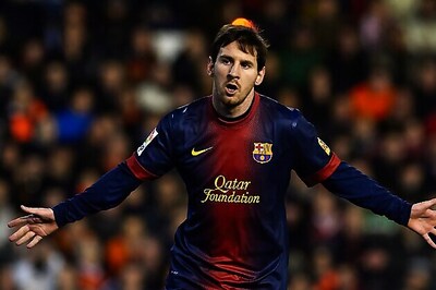 Lionel Messi signs new contract with Barcelona until 2018