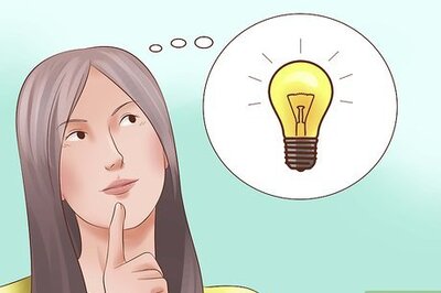 How to Organize a White Elephant Gift Exchange