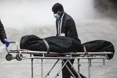 Inform 24 Hours Before Funeral of Covid-19 Patients in Delhi: Govt