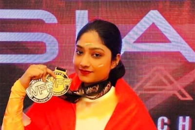 Howrah Girl Wins Gold At International Yoga Competition In Sri Lanka