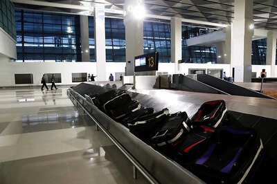 Boozing Altitude: Aussie Flyer Swaps Suitcase For Beer