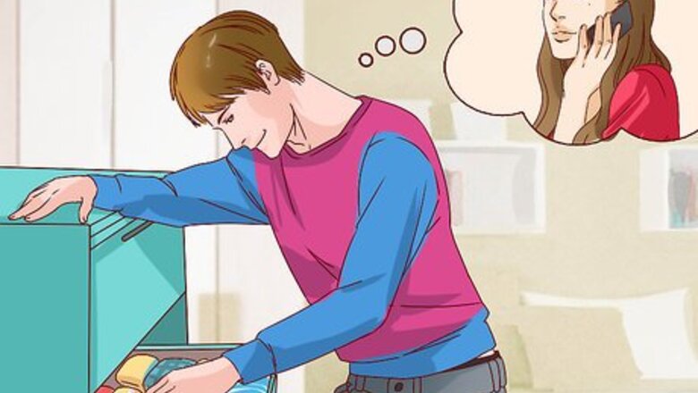 How to Pick Lingerie for a Girlfriend