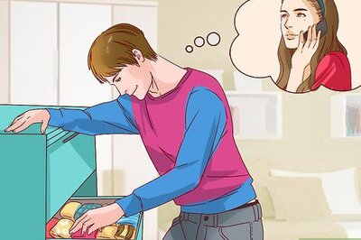 How to Pick Lingerie for a Girlfriend