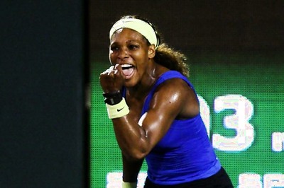Serena, Venus advance at Charleston