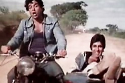 Sholay gets a Sanskrit makeover!