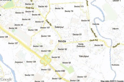 Noida: Angry over long power cuts, Dadri residents manhandle engineer