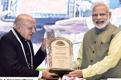 Swaminathan Suggests Ways to PM on Stopping Stubble Burning