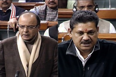 DDCA row gets ugly, Kirti Azad calls Arun Jaitley a 'napunsak', says he is not afraid of anyone; later retracts tweet