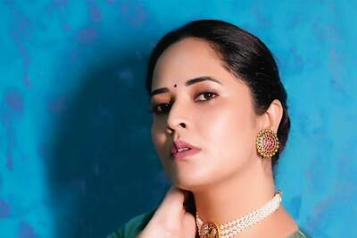 Anasuya Bharadwaj Slays Traditional Look In Sky-blue Kanjivaram Saree