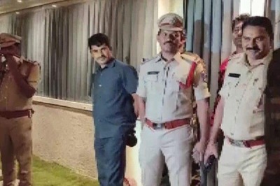 Telangana Police Foils Bid to ‘Buy’ KCR’s MLAs; TRS, BJP Trade Barbs as 3 Caught Red-handed