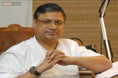 Subramanium row escalates, Centre defends decision, Congress flays PM