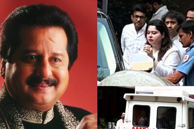 Pankaj Udhas Funeral: Mortal Remains Arrive For Last Rites, Emotional Daughter Spotted; Watch Video