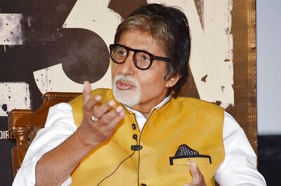 Amitabh Bachchan Says It's Time To Express Solidarity With Soldiers
