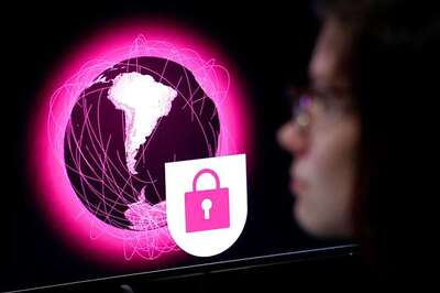 US, UK Say Russia Targets Internet Hardware For Espionage