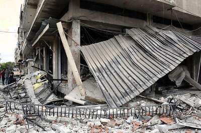 19 Dead in Blast, Shelling in South Syria