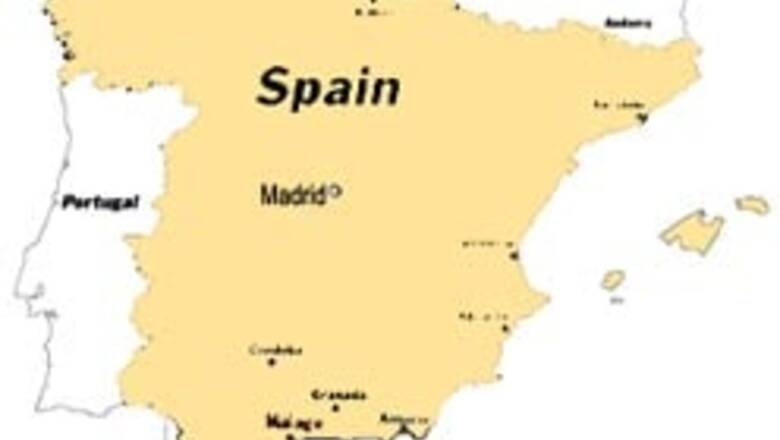 Plane skids off Madrid's airport, 45 dead