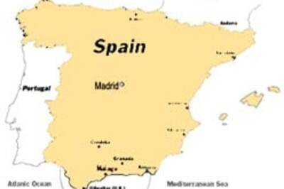 Plane skids off Madrid's airport, 45 dead