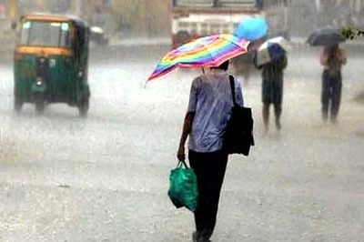 Heavy rainfall continues in Nashik