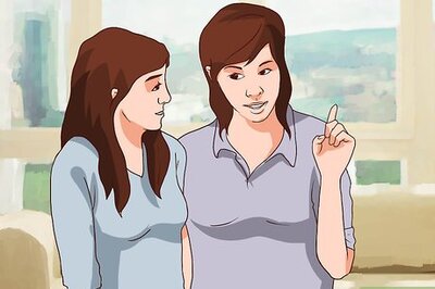 How to Talk About Art