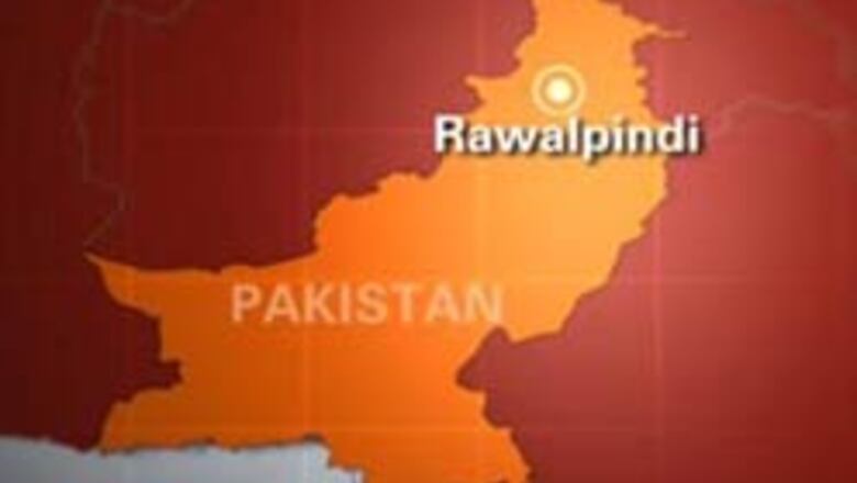 Six killed, 25 hurt in Pakistan suicide bomb attack