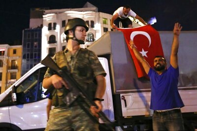 Turkish Military Says it 'Fully Seized Control' of Country